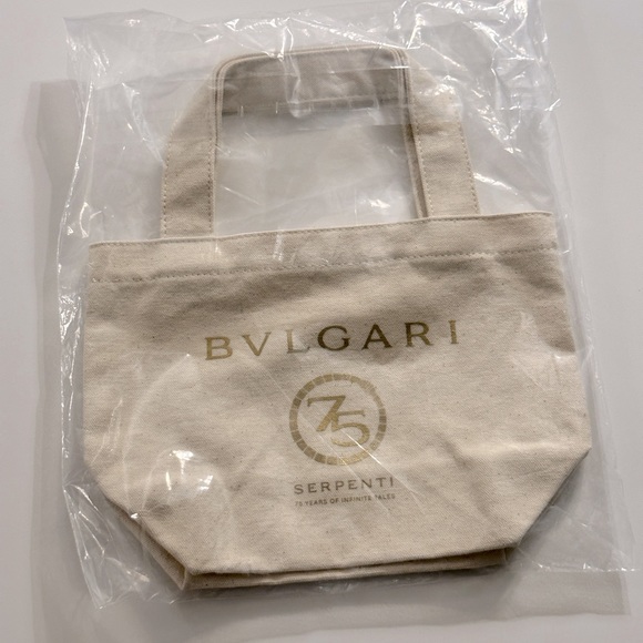 Official Bulgari VIP canvas tote bag from a private exhibition in Seoul Korea - Picture 1 of 2